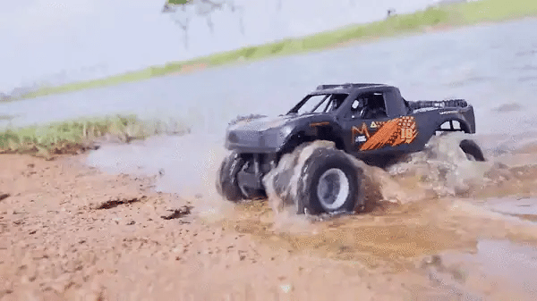Coche rc q156 accion 3